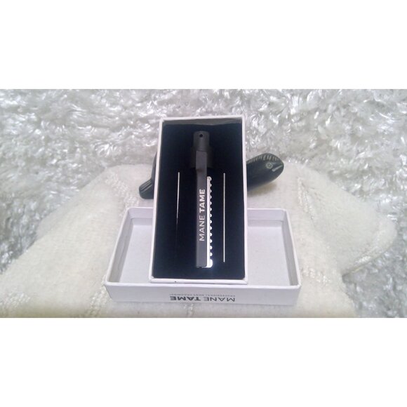 Mane Tame Texture Finger Razor - Picture 5 of 6